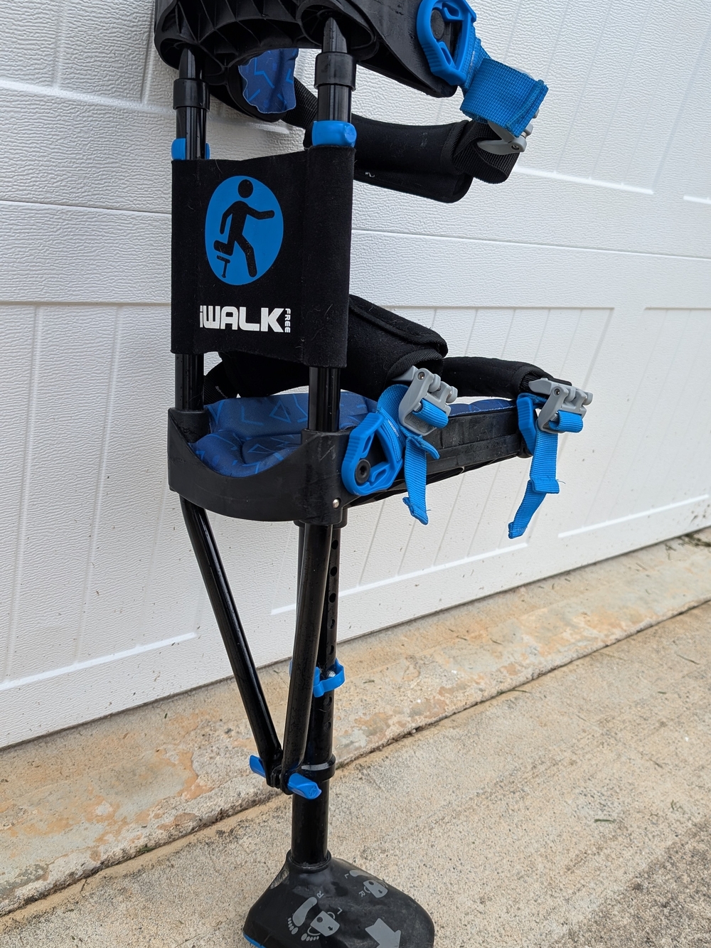 iWALK 3.0 Hands free Knee Crutch